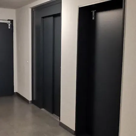 See-eck 아파트 *
